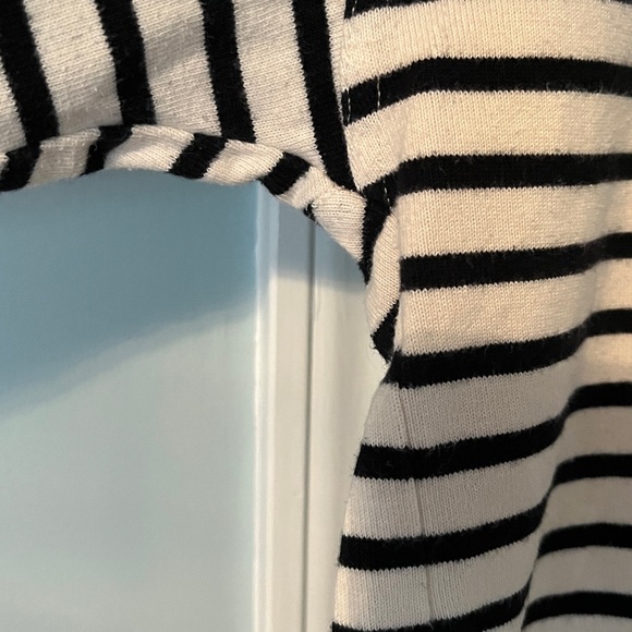 Zara Sz Large Black & White Striped Long Sleeve Top - Picture 3 of 6